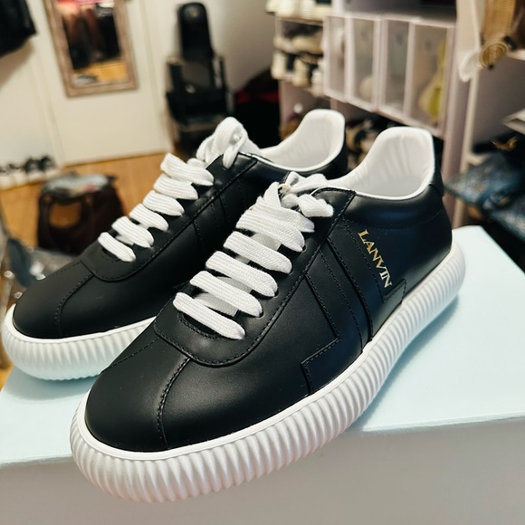 Authentic LANVIIN New Black Sneakers with dust Bag and Box size 6 - Picture 8 of 11